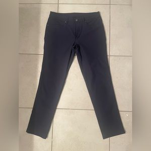 Lululemon ABC Classic Navy pants 32x32 NWT